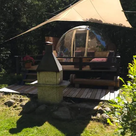 Glamping Dedovles Mliecna Draha ラグジュアリーテント *
